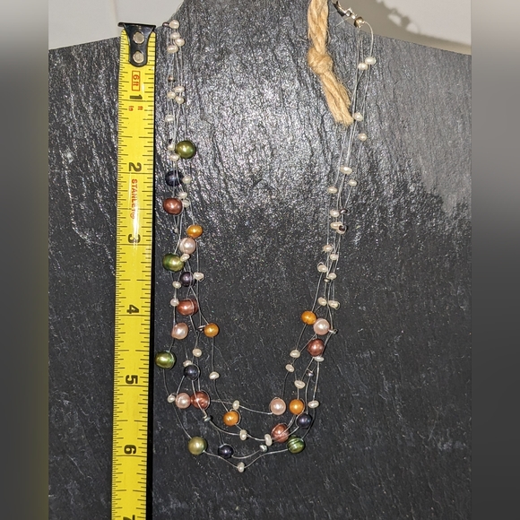 Multi strand Freshwater multi colored necklace. New with pouch - Picture 3 of 4
